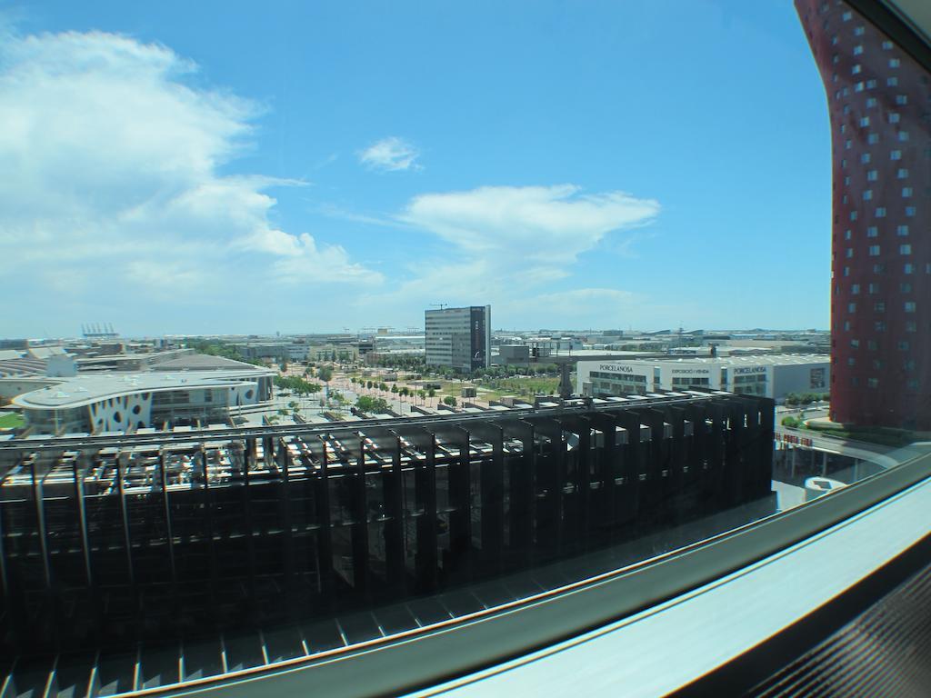 Fira Gran Via - Barcelona4Seasons Lejlighed L'Hospitalet de Llobregat Værelse billede